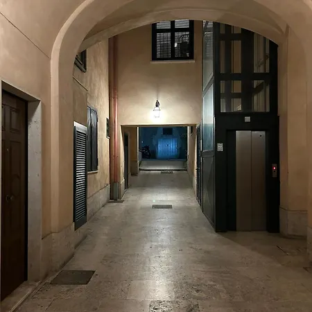 Terrazzino Correra Apartamento *